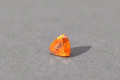 mandarin-granat-opt-696x464